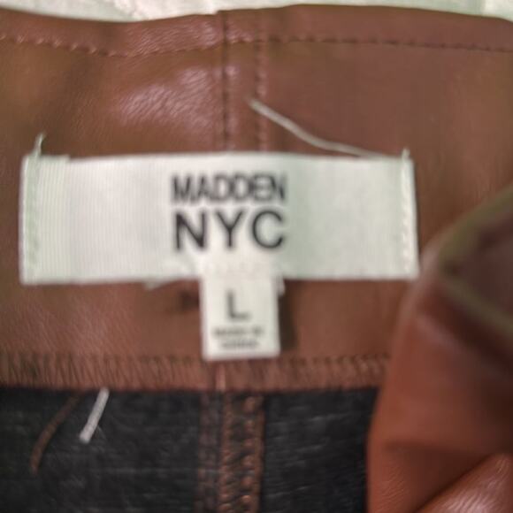 NWT! Madden NYC Brown Faux Leather high Paperbag waist shorts. Junior 11/13 - Picture 9 of 14